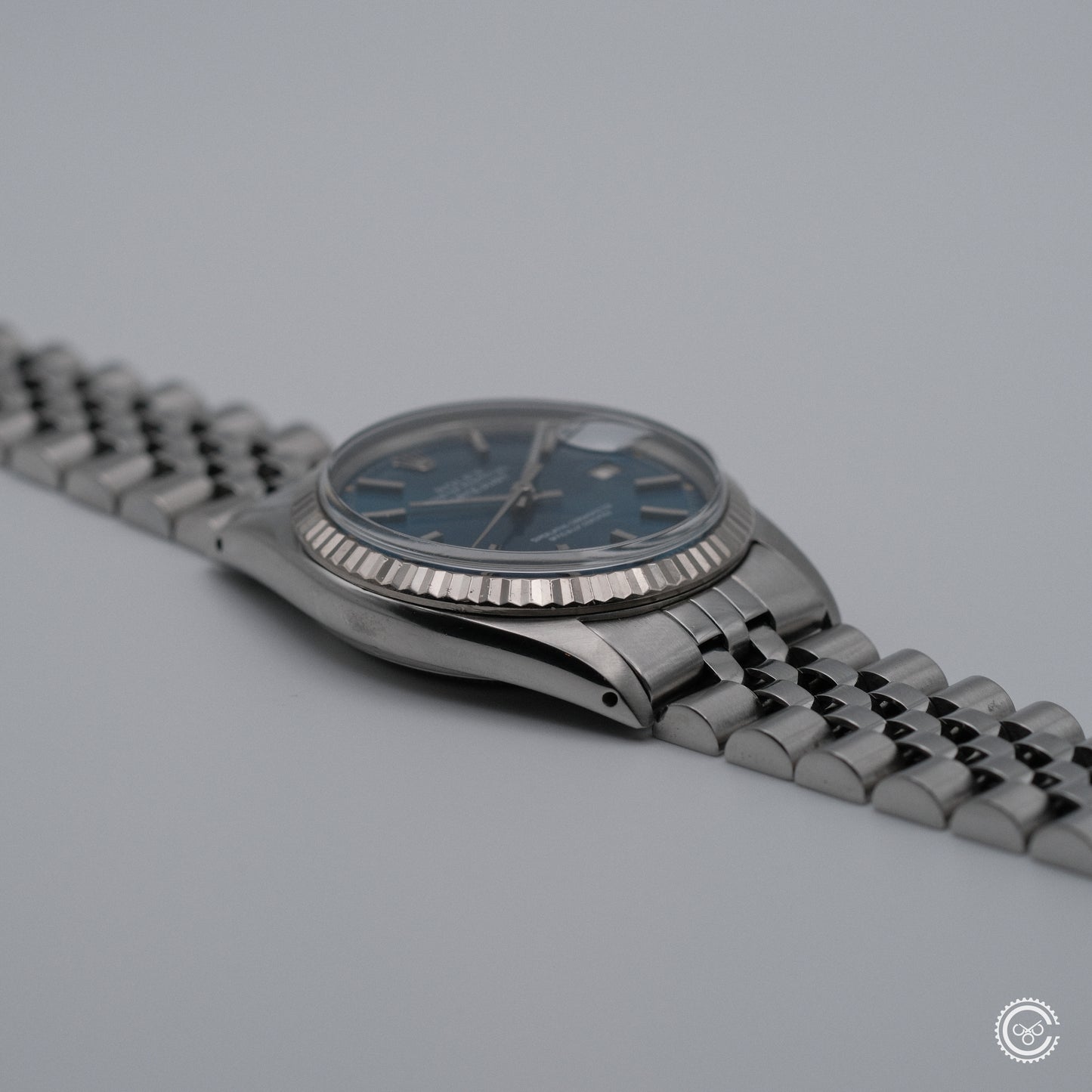 Rolex Datejust 1601 — Blue Sunburst Dial — Circa 1978