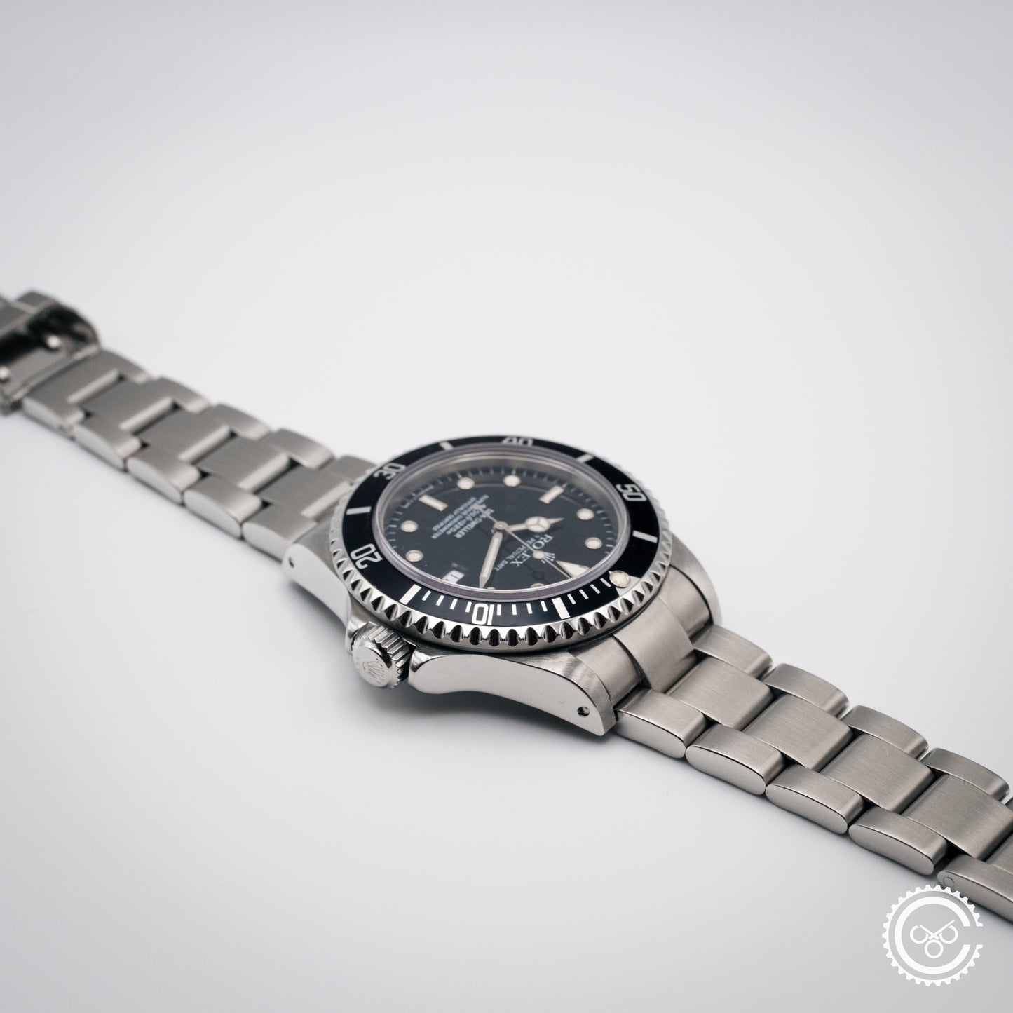 Rolex Sea-Dweller 16600 1996 Box and Papers Tritium