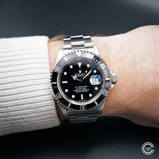 Rolex — Submariner Date — 16610 — 2001 — Full Set