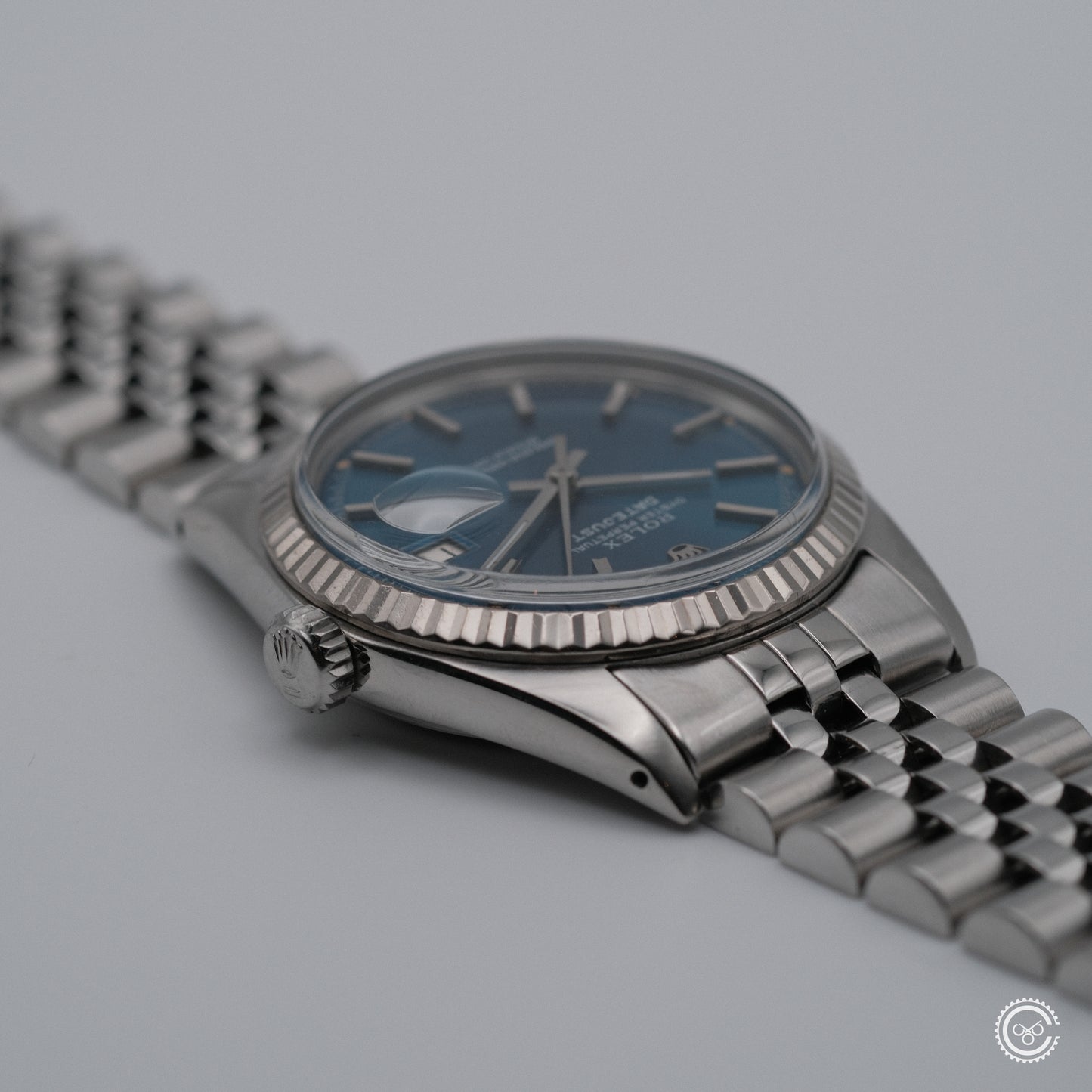 Rolex Datejust 1601 — Blue Sunburst Dial — Circa 1978