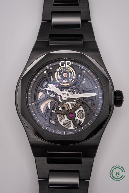 Girard-Perregaux Laureato 42mm Skeleton Ceramic 81015-32-001-32A Box and Papers