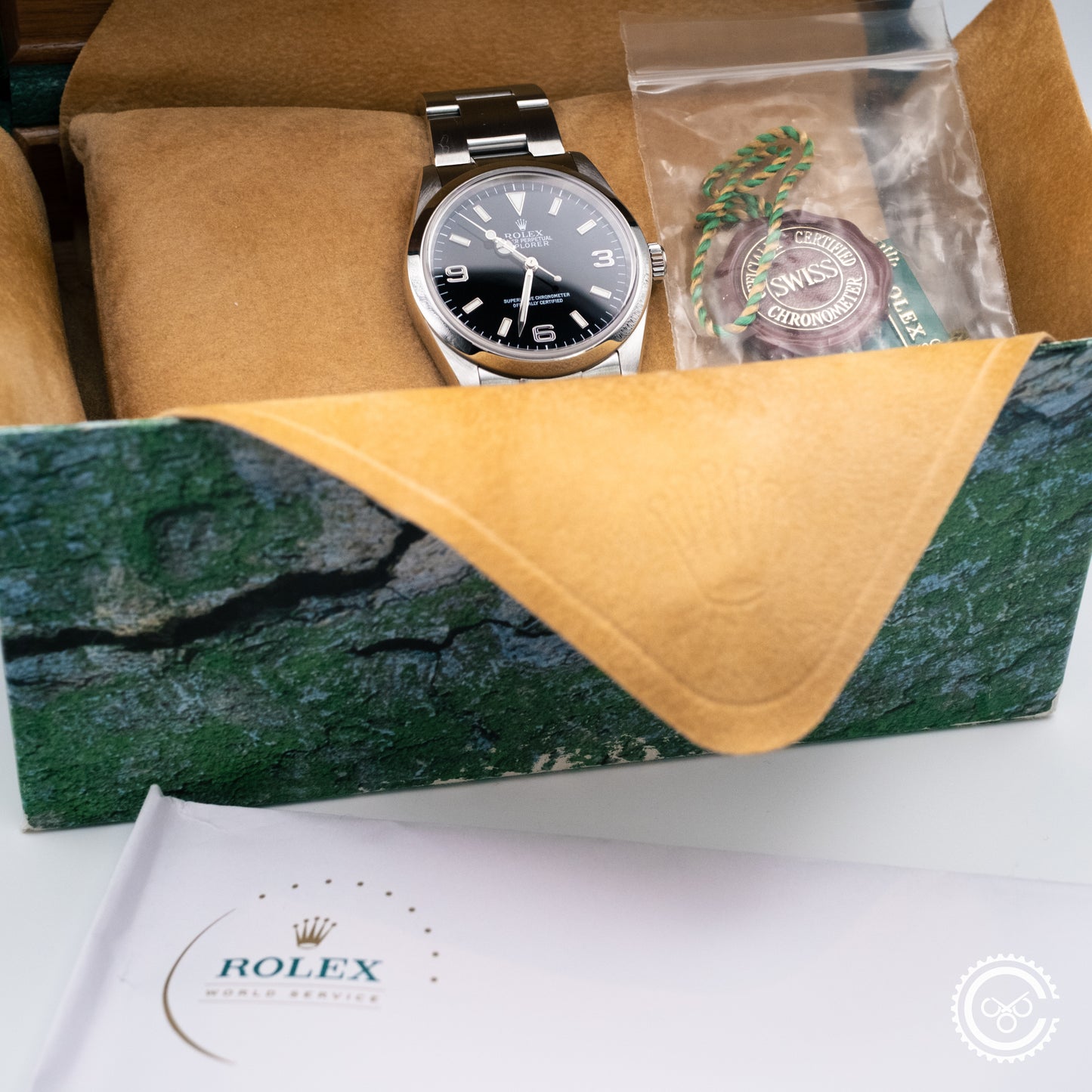 Rolex Explorer I 114270 – Full Set (2001, Rolex Serviced with Warranty)