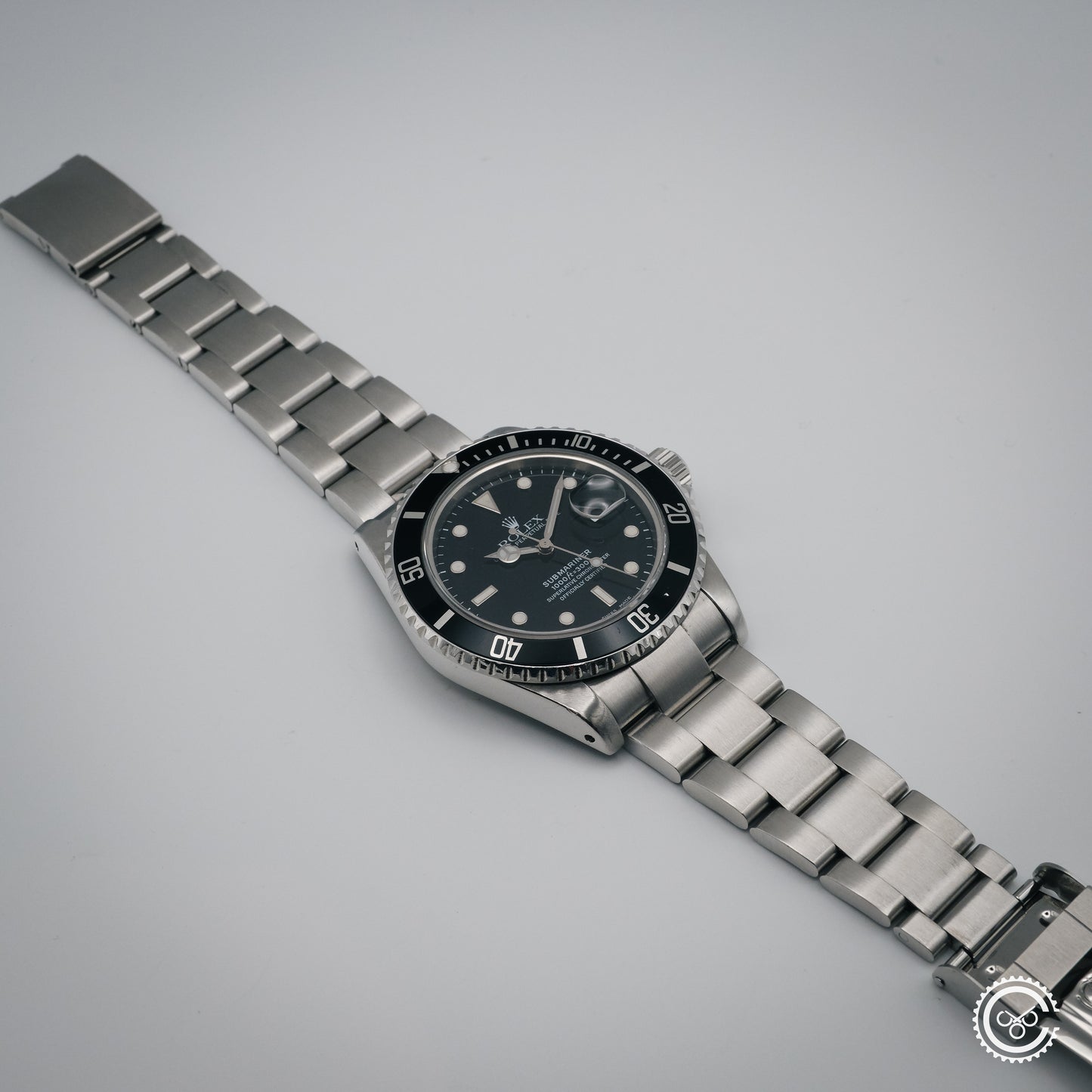 Rolex Submariner Date 16800 “Weekend Deal”