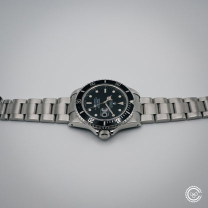 Rolex Submariner Date 16800 “Weekend Deal”