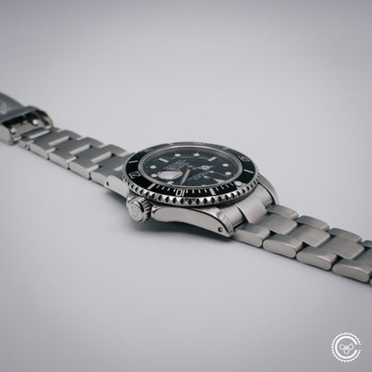 Rolex Submariner Date 16800 “Weekend Deal”