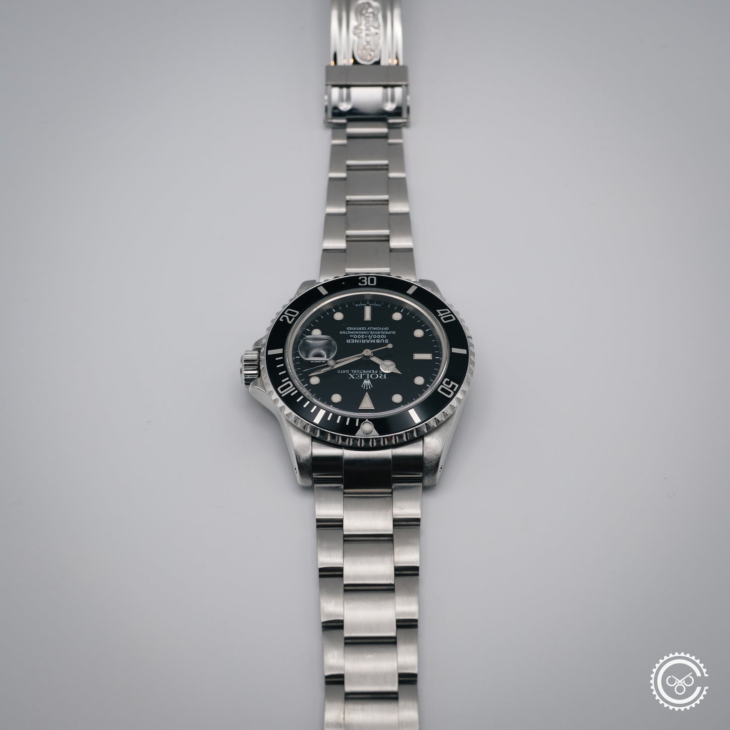 Rolex Submariner Date 16800 “Weekend Deal”