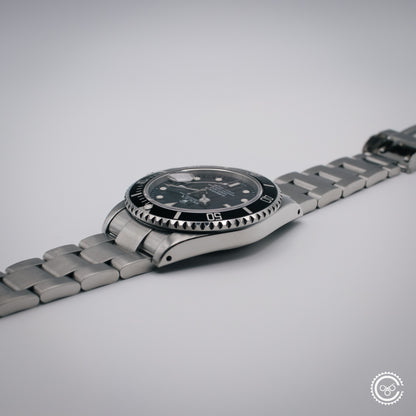 Rolex Submariner Date 16800 “Weekend Deal”