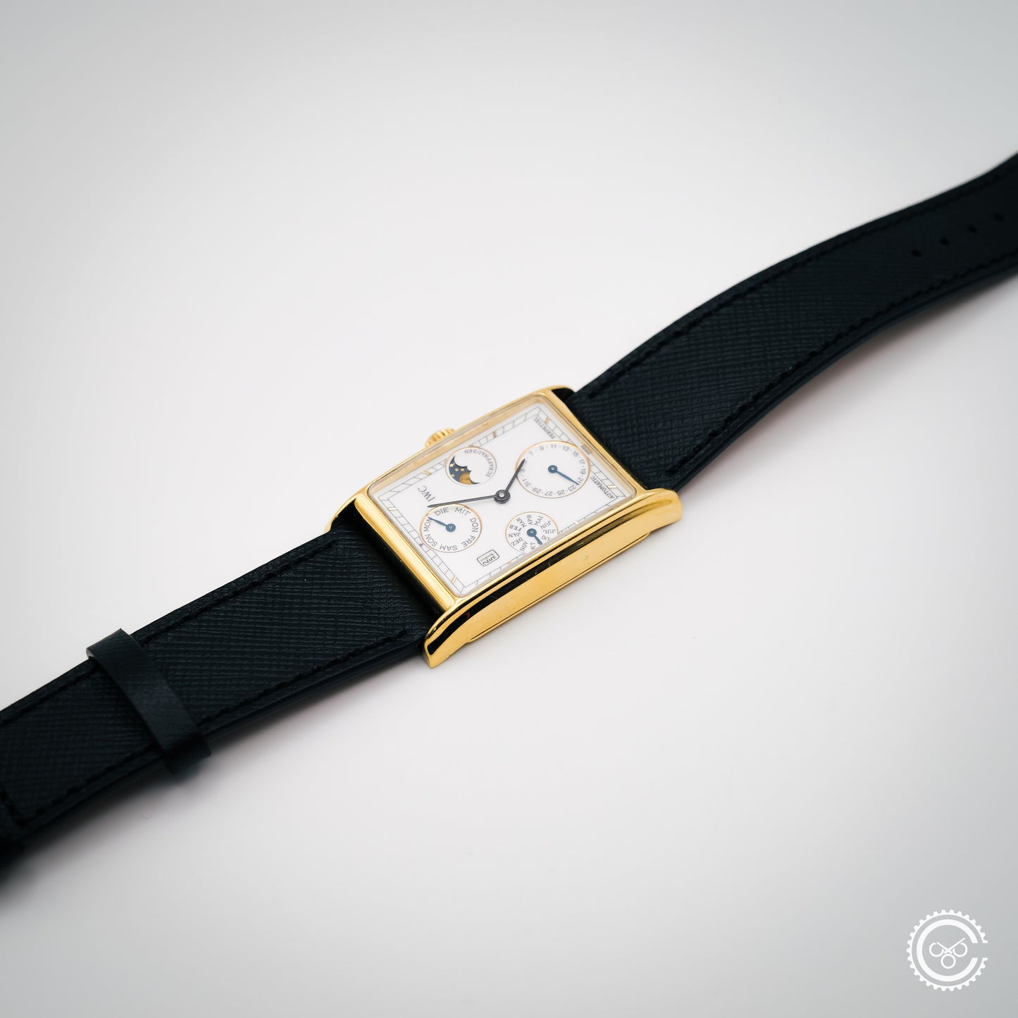 IWC Novecento Perpetual Calendar — 18k Yellow Gold