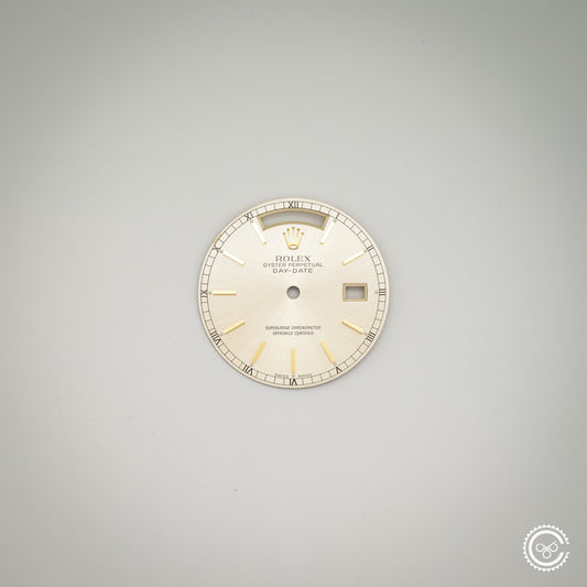 Rolex Day-Date 36mm Champagne Dial – Original Factory (18038)