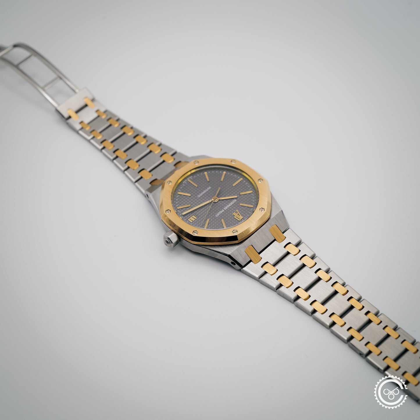 Audemars Piguet — Royal Oak — Two-Tone — 36mm — Ref. 14700SA