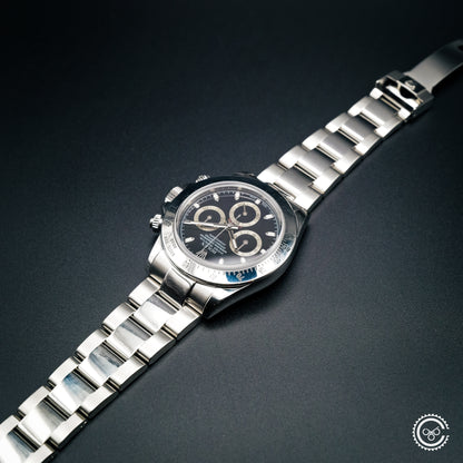 Rolex — Cosmograph Daytona — Ref. 116520 — Circa 2005 — Black Dial - Reserved