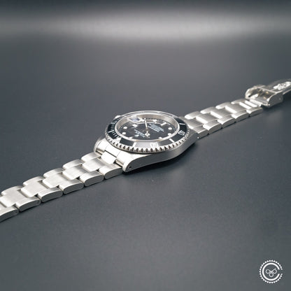 Rolex — Submariner Date — 16610 — 2001 — Full Set